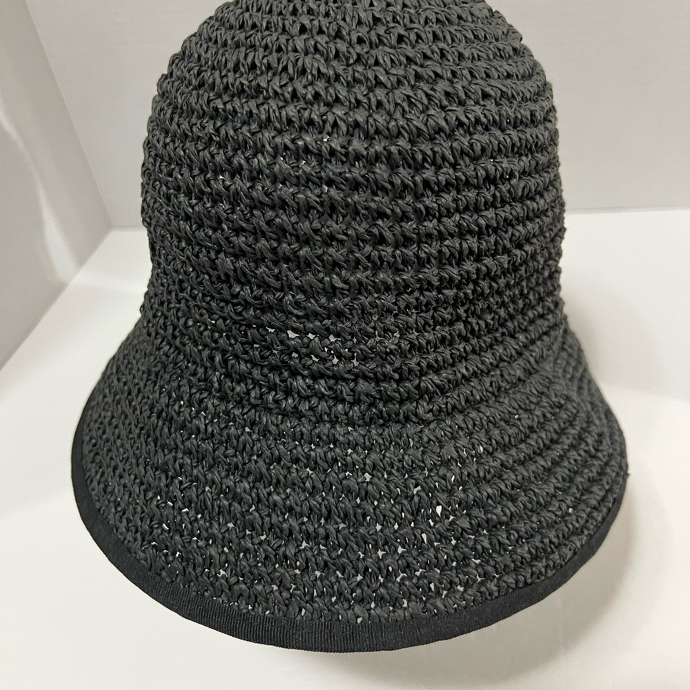 Bucket hat black 100% straw new condition